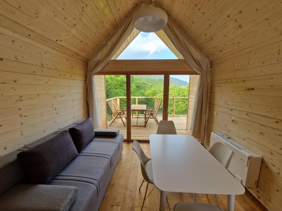 Отель Golife Center Glamping Лазе-в-Тухинью Экстерьер фото