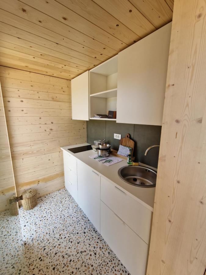 Отель Golife Center Glamping Лазе-в-Тухинью Экстерьер фото